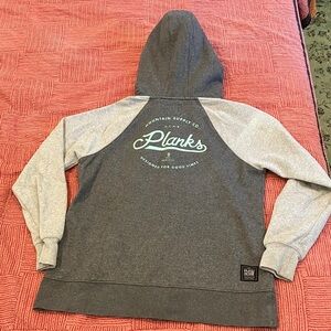 Planks II size medium men’s hoodie, street wear/skiwear brand clothing.